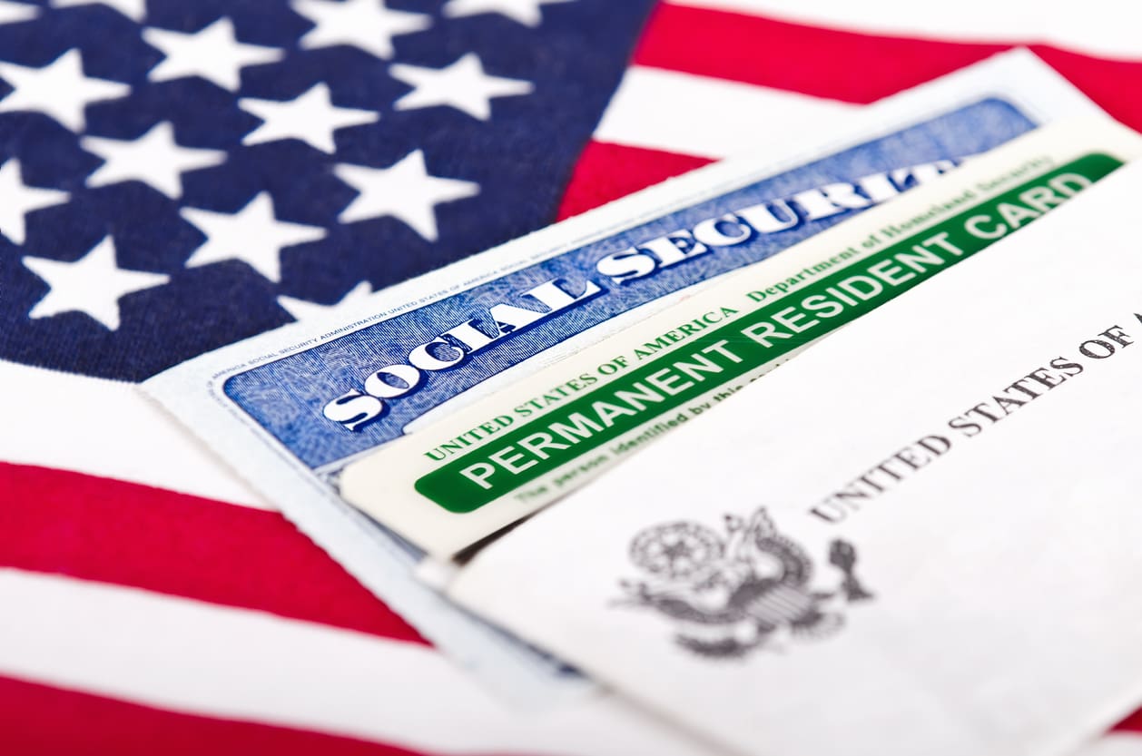 do-green-card-holders-pay-taxes-milikowsky-tax-law